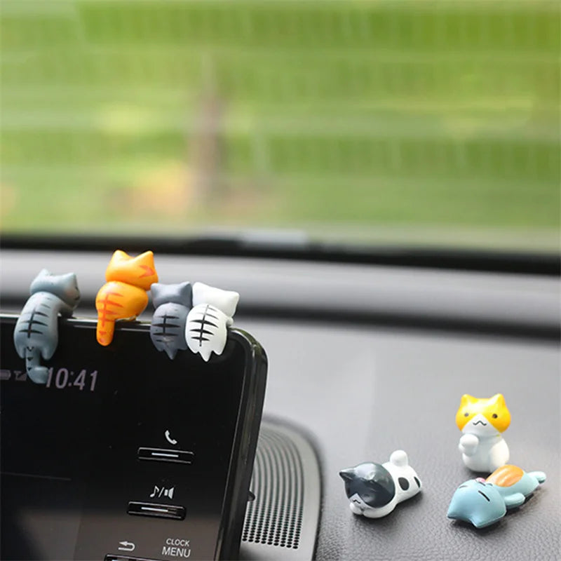Cat Ornaments Car Dashboard Center Console Cute Resin Maneki-Neko Auto Interior DIY Decoration Accessories