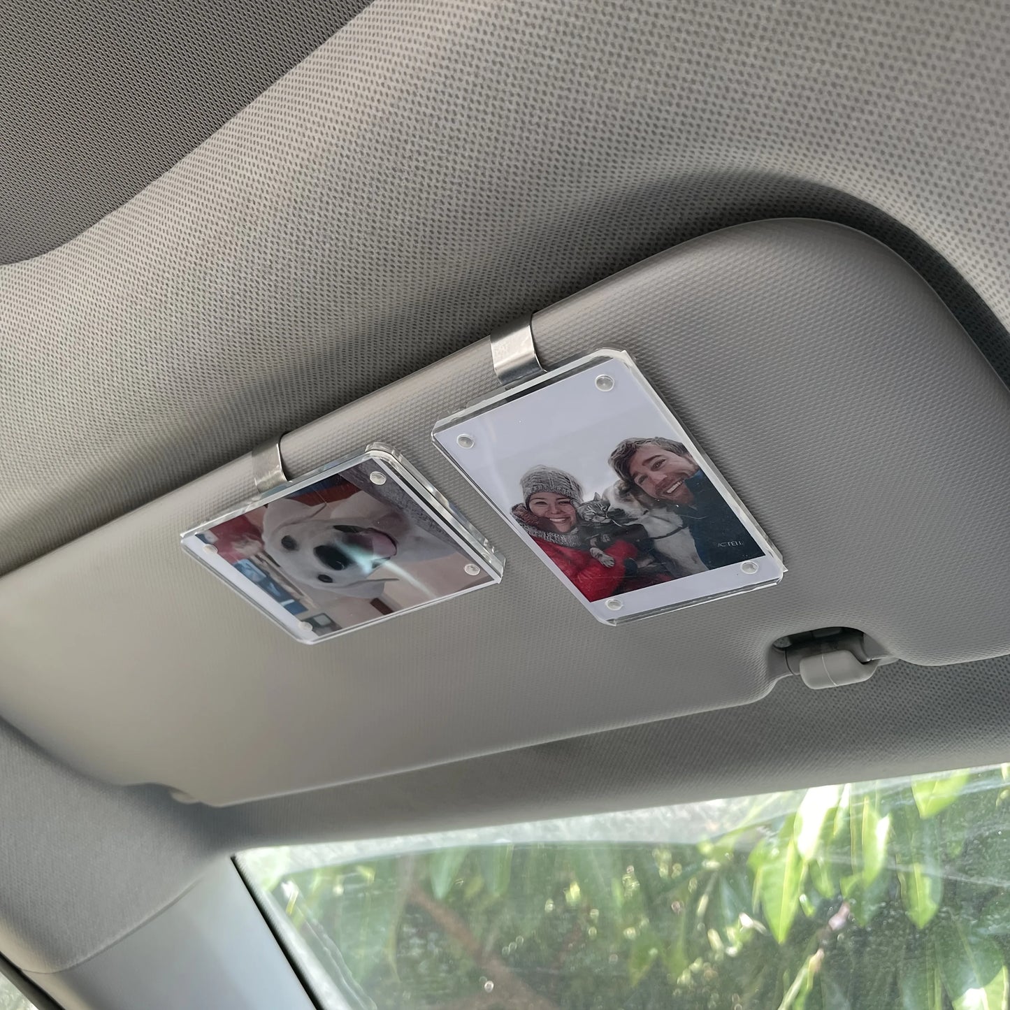 1pc Magnetic Car Visor Photo Clip - Holds Wallet-Sized Photos, Perfect Car Decor & Gift for Couples, Valentine’s Day