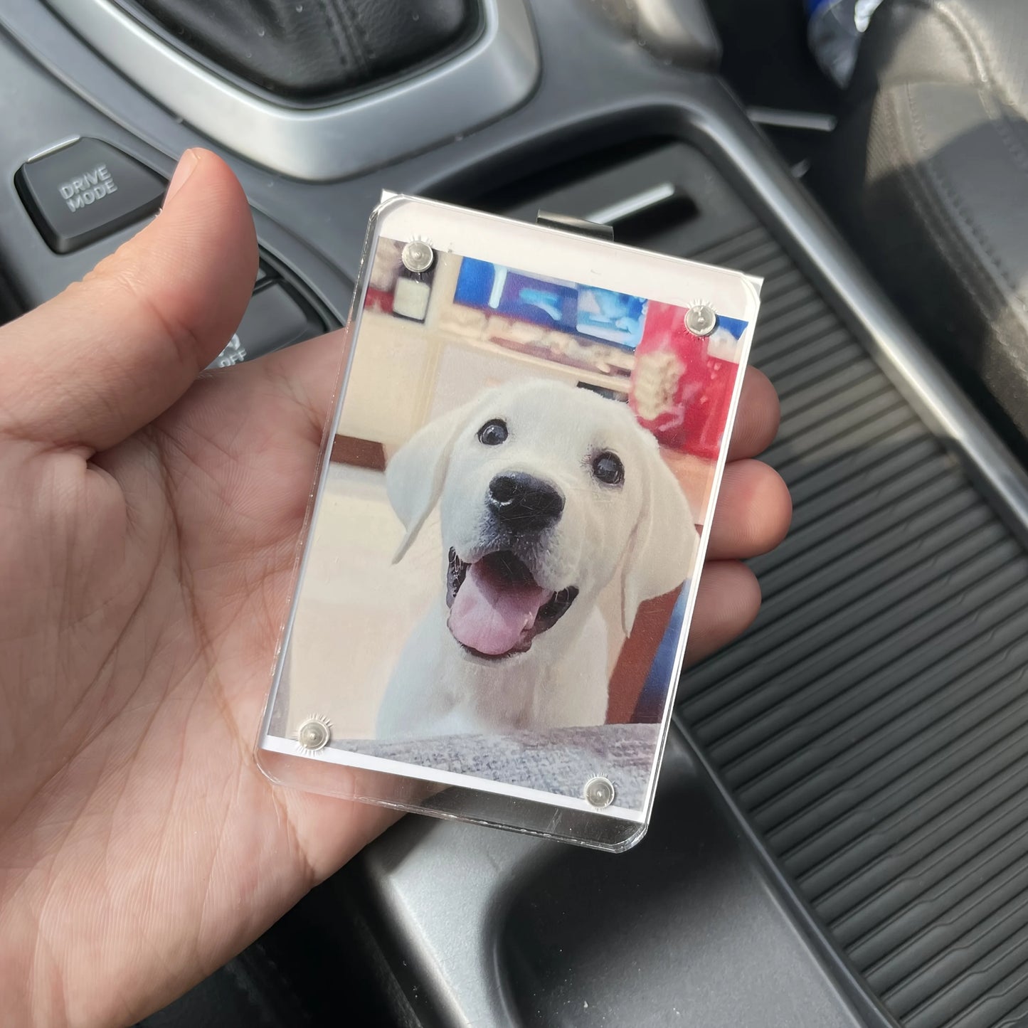 1pc Magnetic Car Visor Photo Clip - Holds Wallet-Sized Photos, Perfect Car Decor & Gift for Couples, Valentine’s Day