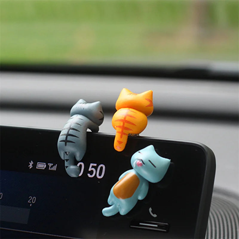 Cat Ornaments Car Dashboard Center Console Cute Resin Maneki-Neko Auto Interior DIY Decoration Accessories